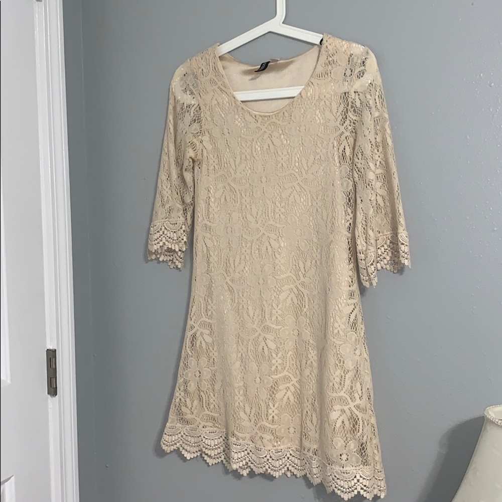 Cream Colored Lace Shift Dress